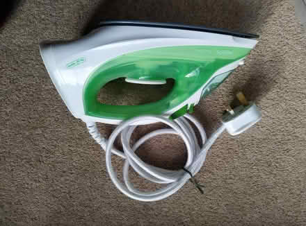 Photo of free Phillips steam & dry iron (Eltham SE9) #4