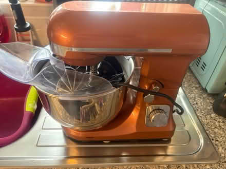 Photo of free Cake mixer (Sy1 3qx) #1