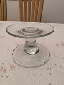 Photo of free Glass pedestal #2