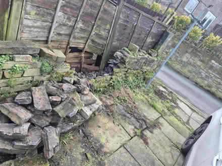 Photo of free bicks (HD6 brighouse) #1