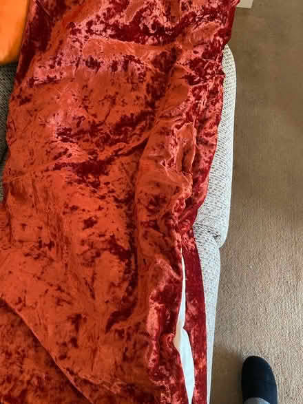 Photo of free Red curtains (Belper DE56) #1