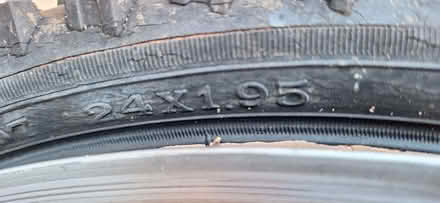 Photo of bicycle 's tyre (Beeston Rylands NG9) #1