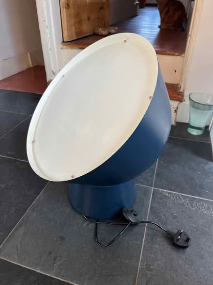 Photo of free Large floor standing lamp (Addiscombe CR0) #1