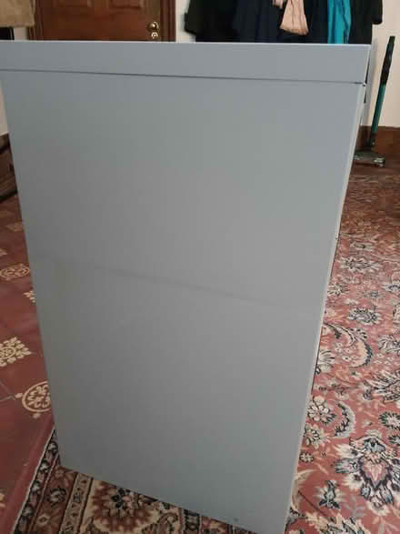 Photo of free 3-drawer metal filing cabinet (Stroud central) #4