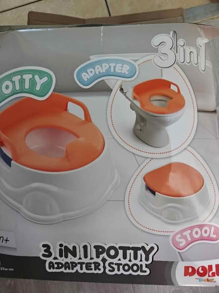 Photo of free Potty stool and adapter (Morrell Avenue OX4) #1