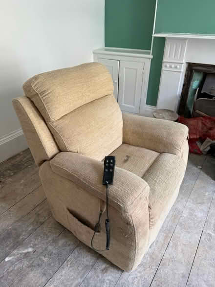 Photo of free Recliner chair (brixham devon TQ5) #1