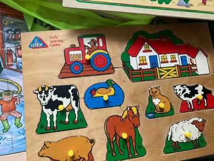 Photo of free Kids puzzle and clock (Bonnyrigg EH19) #3