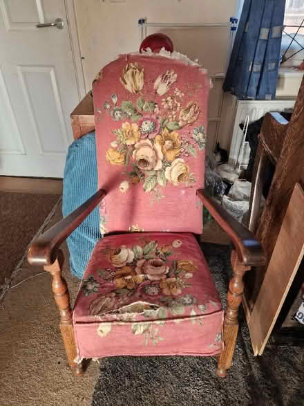 Photo of free Vintage fireside chair (Wigmore HR6) #1