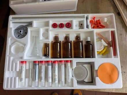 Photo of free Thames and Cosmos Chemistry Set (Ludlow SY8) #4