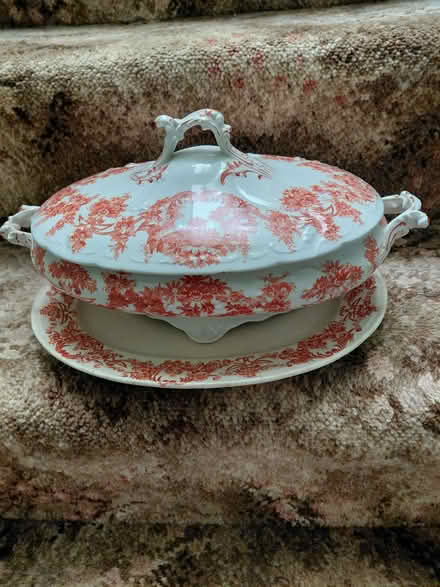 Photo of free Tureen (Stroud GL5) #1