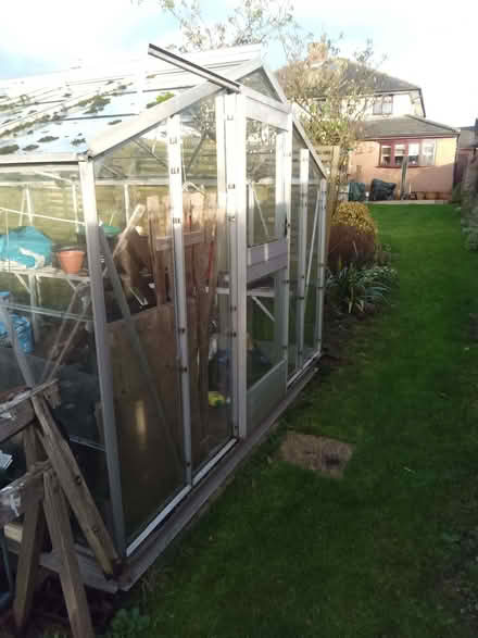 Photo of free 8' x 10' aluminium frame greenhouse (Saffron Walden CB10) #1