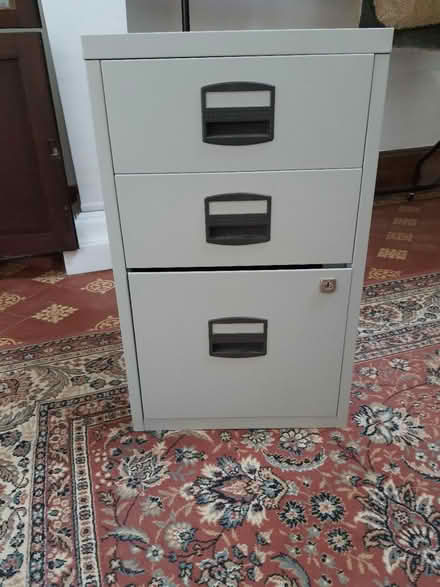 Photo of free 3-drawer metal filing cabinet (Stroud central) #1