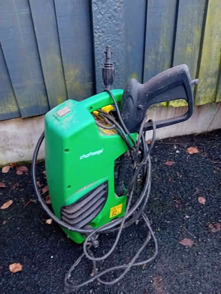 Photo of free Jet wash (Kingston Hill ST16) #1