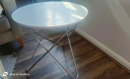 Photo of free White round table (Winnersh) #1
