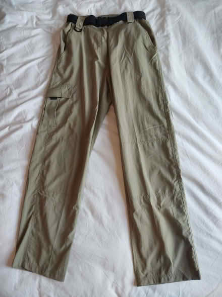 Photo of free Women's hiking trousers (Brixton SW2) #1