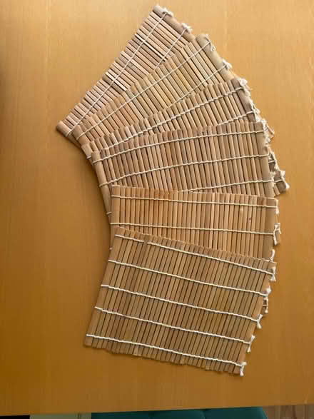 Photo of free Place matts (Elmers End BR3) #1