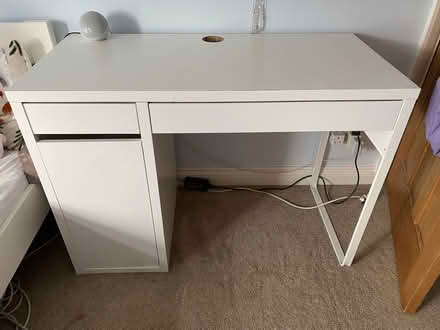 Photo of free White childs desk (Earley RG6) #1
