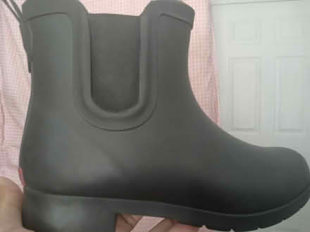 Photo of free Girls or Ladies Rainboots size 6 (Kissimmee at W. 192 / Hoagland) #1