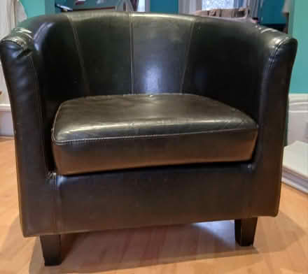 Photo of free Black Bucket Chair (Clapham (SW4)) #1