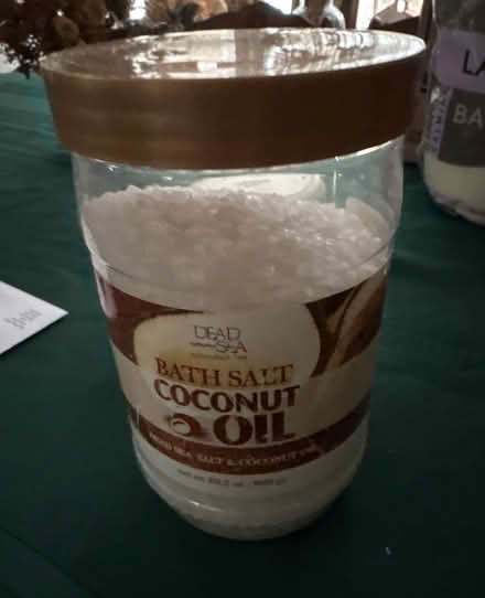 Photo of free Bath salts (Ossining) #2