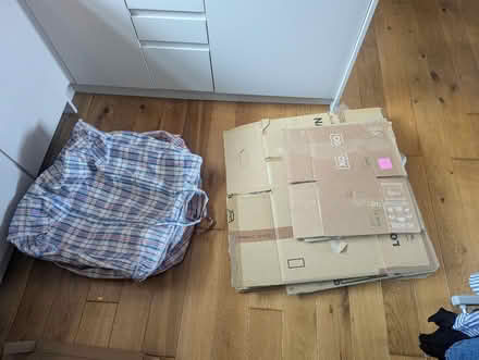 Photo of free Moving boxes / bags (Greenwich SE10) #1