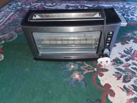 Photo of free 2 slice toaster (Glastonbury BA6) #1