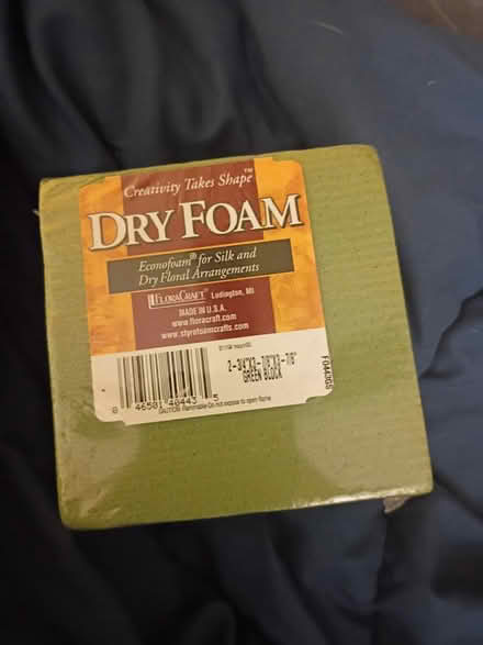 Photo of free Foam for Flower Arrangements (Birdland) #1