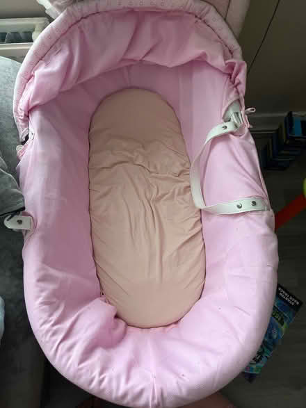 Photo of free Pink moses basket with stand (Belle Isle LS10) #1