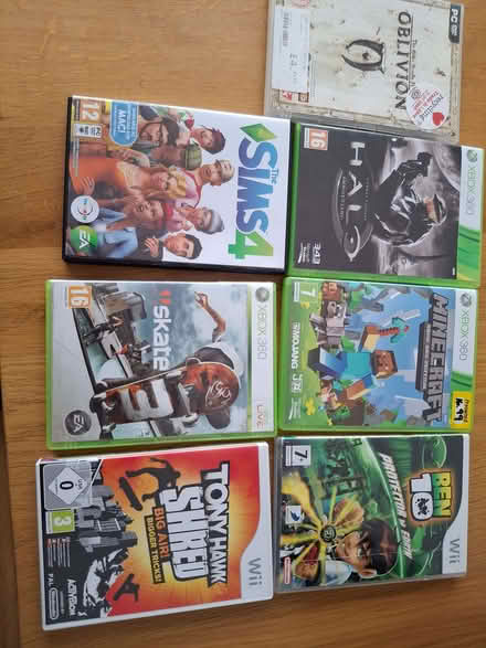 Photo of free Wii/PC/Xbox360 games (Bottoms OL14) #1