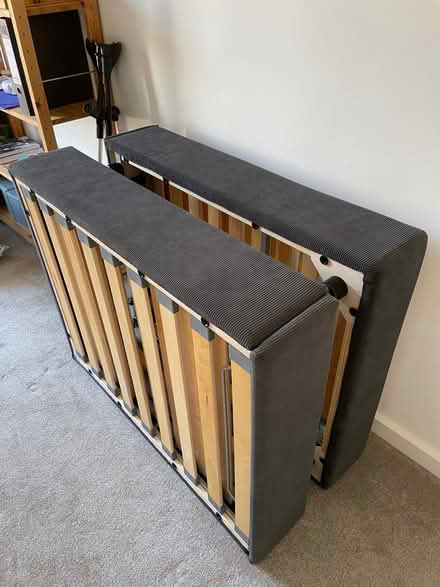 Photo of free 2 guest beds WITHOUT mattresses (Richmond TW9) #4