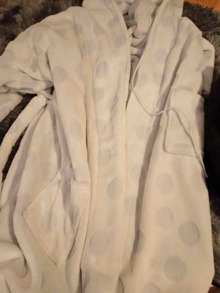 Photo of free Dressing gown (Willesborough) #1