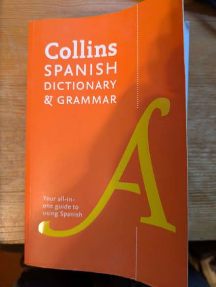 Photo of free Collins Spanish Dictionary & Grammar book (Treuddyn CH7) #1