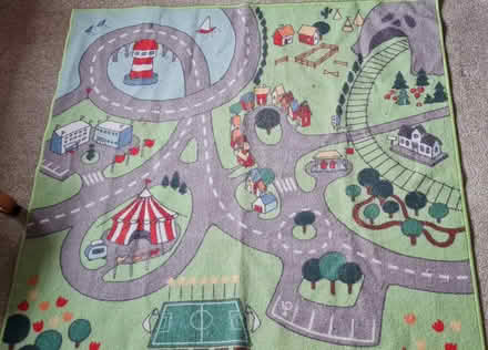 Photo of free Play rug (Allestree DE22) #1