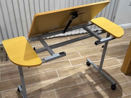 Photo of free Adjustable table (BT15) #2