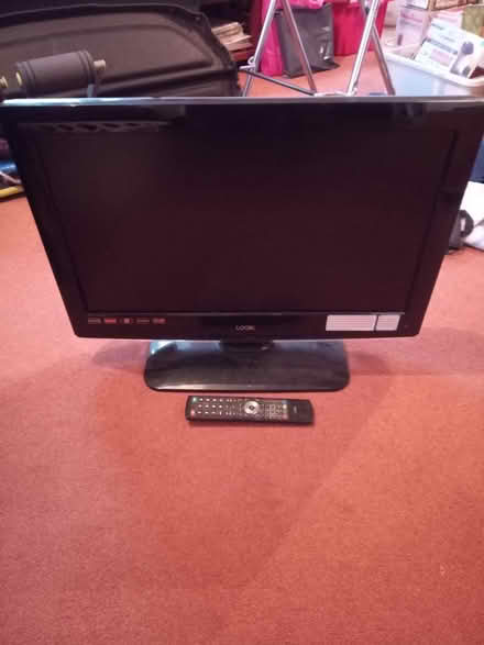 Photo of free logik flat screen tv (Cosby LE9) #1