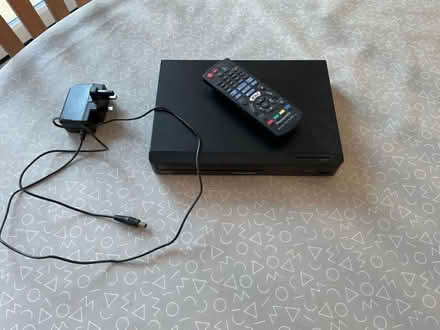 Photo of free Blu Ray and DVD player (Broomhall Wr52gx) #1