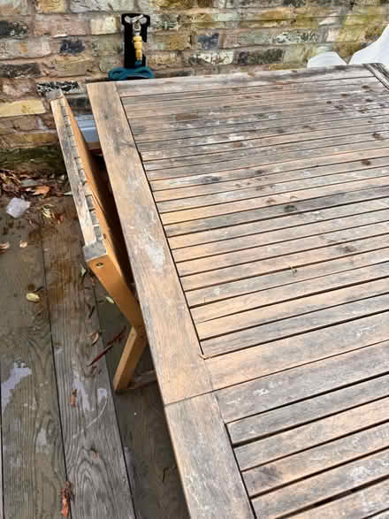 Photo of free Garden table and 4 chairs (W8 7DA) #4