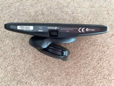 Photo of free tom tom compact car charger + tom tom xxl sat nav (Broadwater BN14) #3