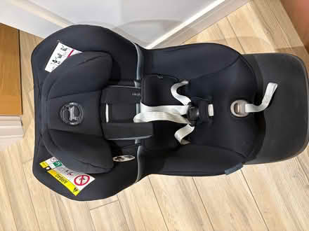 Photo of free Cybex Sirona Car Seat (Ickburgh IP26) #1