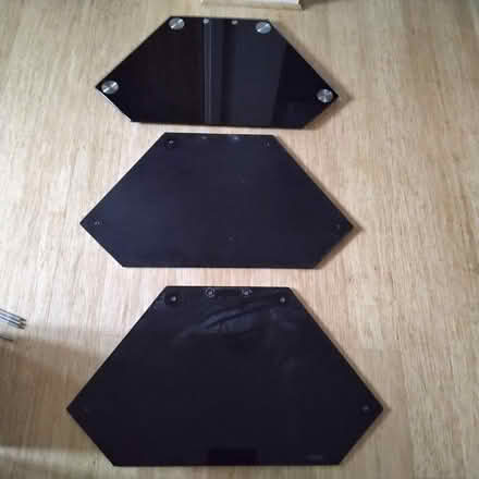 Photo of free TV stand (Stonehouse ML9) #3