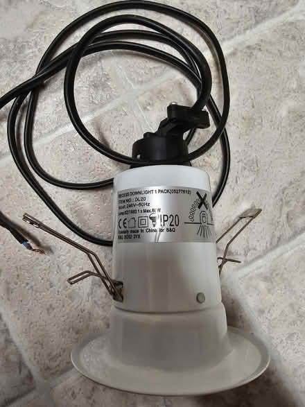 Photo of free Ceiling Down light, white (Kendal LA9) #3