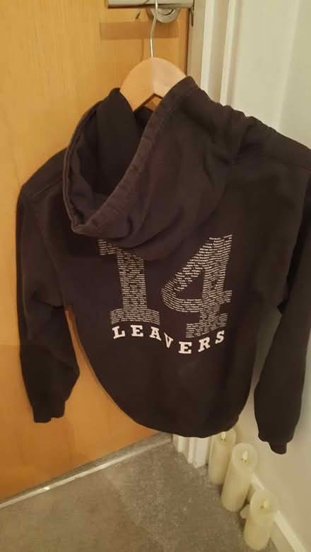 Photo of free Age 10 Black Hoodie, VGC (Maybury Hill GU22) #2