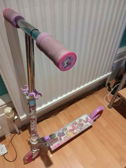 Photo of free Unicorn Scooter (Clapham (SW4)) #1