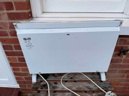 Photo of free Electric heater (Charlton OX12) #3