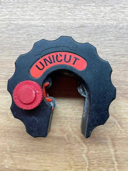 Photo of free Pipe cutter (Cookham SL6) #1