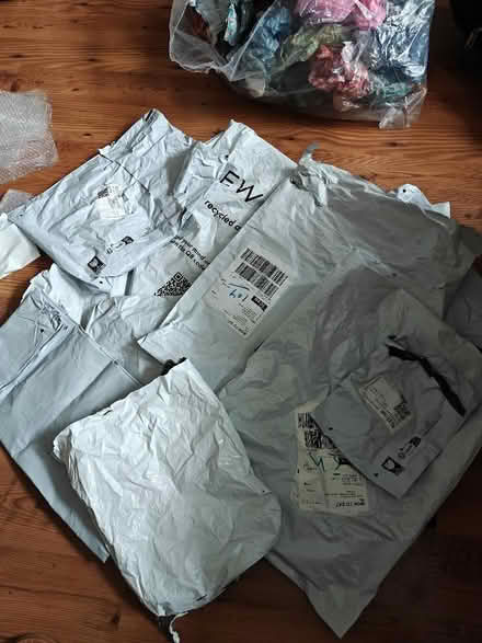 Photo of free Independent seller packing material (Nether Edge S7) #1