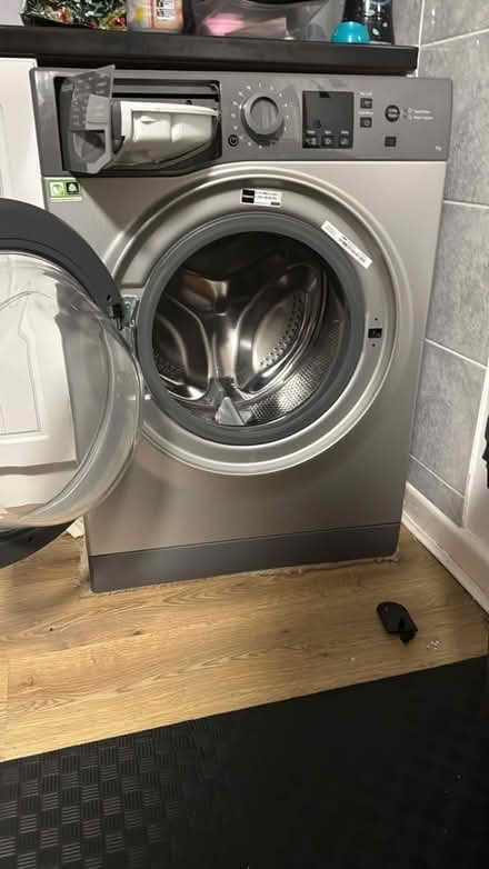 Photo of free Washing machine (broken) for parts (Seaside BN23) #2