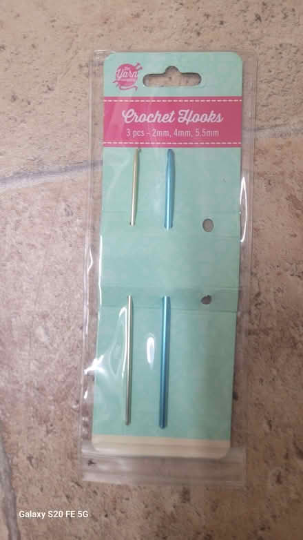 Photo of free Crochet hooks 2mm & 4mm (Trench TF2) #1