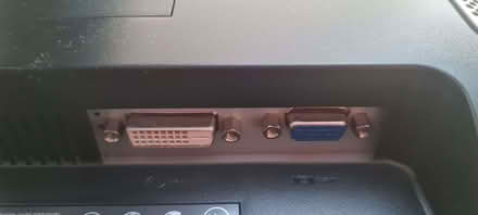 Photo of free Dell computer monitor (Belle Vue SY3) #2