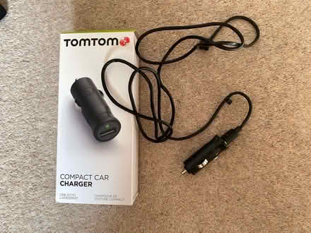 Photo of free tom tom compact car charger + tom tom xxl sat nav (Broadwater BN14) #1